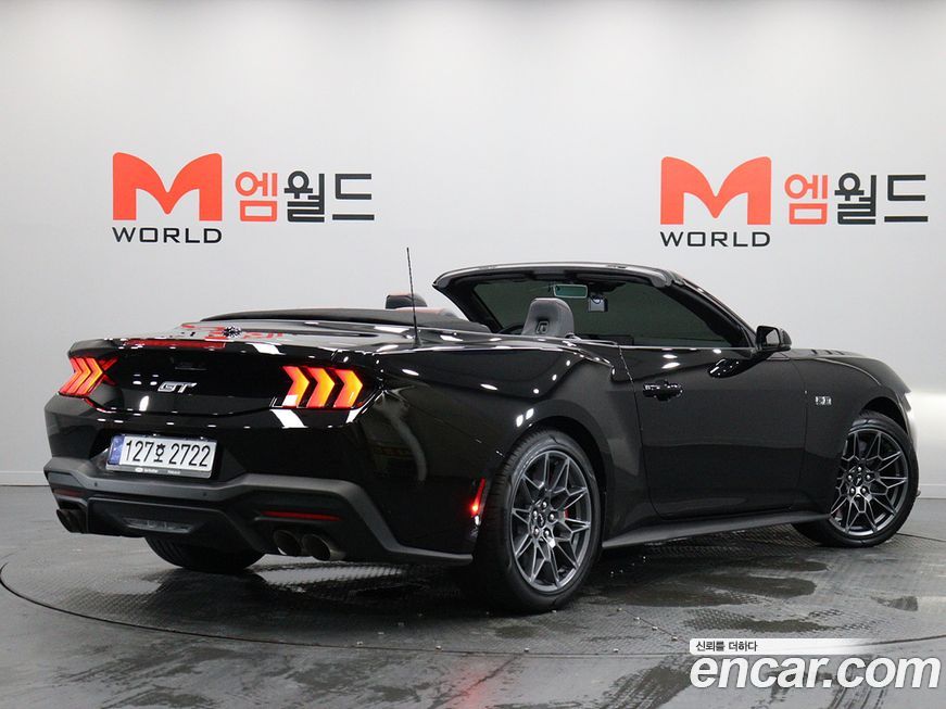 Ford Mustang 2024