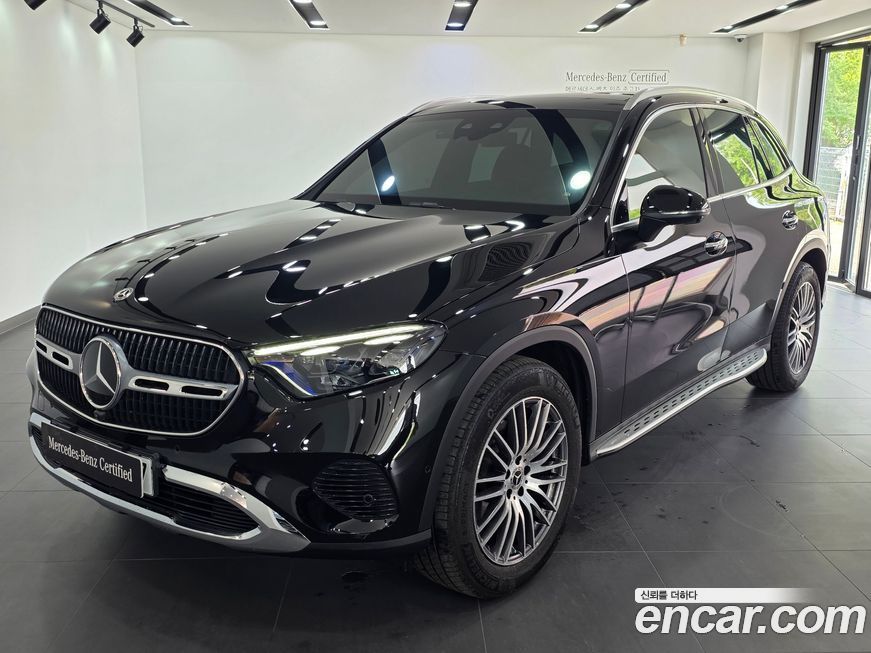 Mercedes-Benz GLC-Class 2025