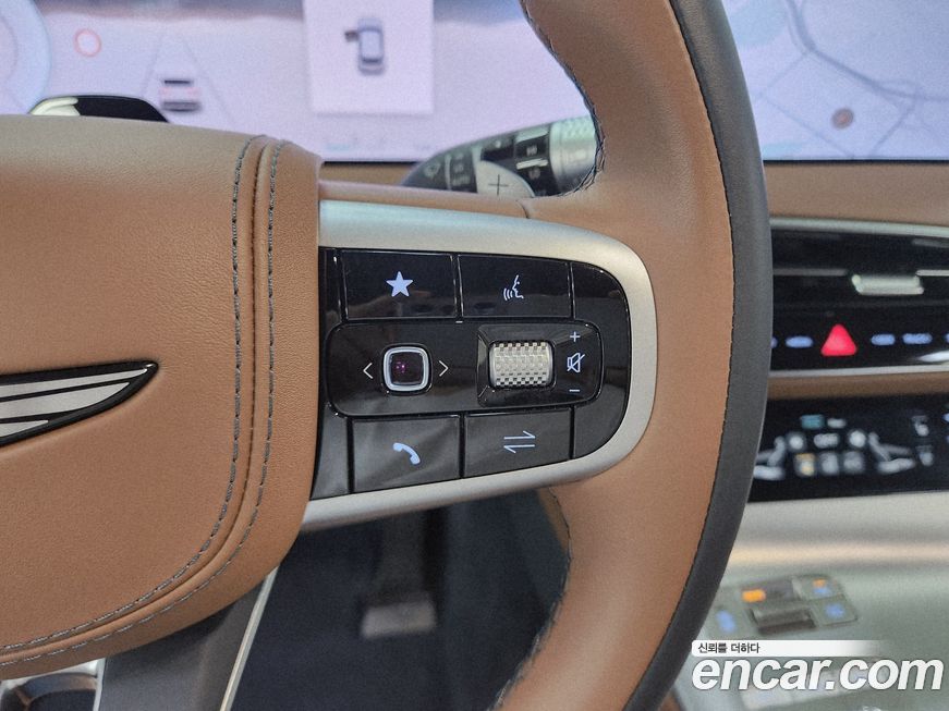 Genesis GV70 2025