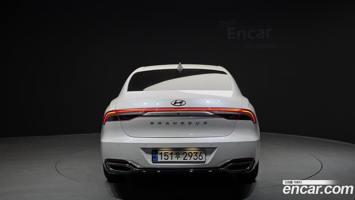 Hyundai Grandeur 2022