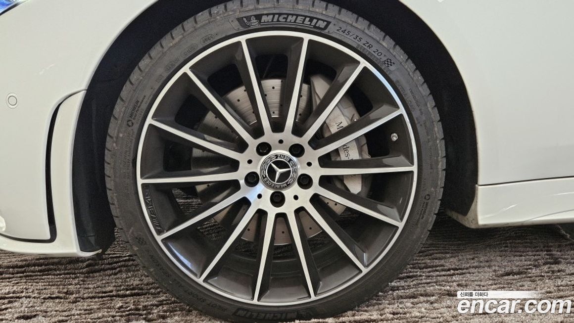Mercedes-Benz CLS-Class 2021