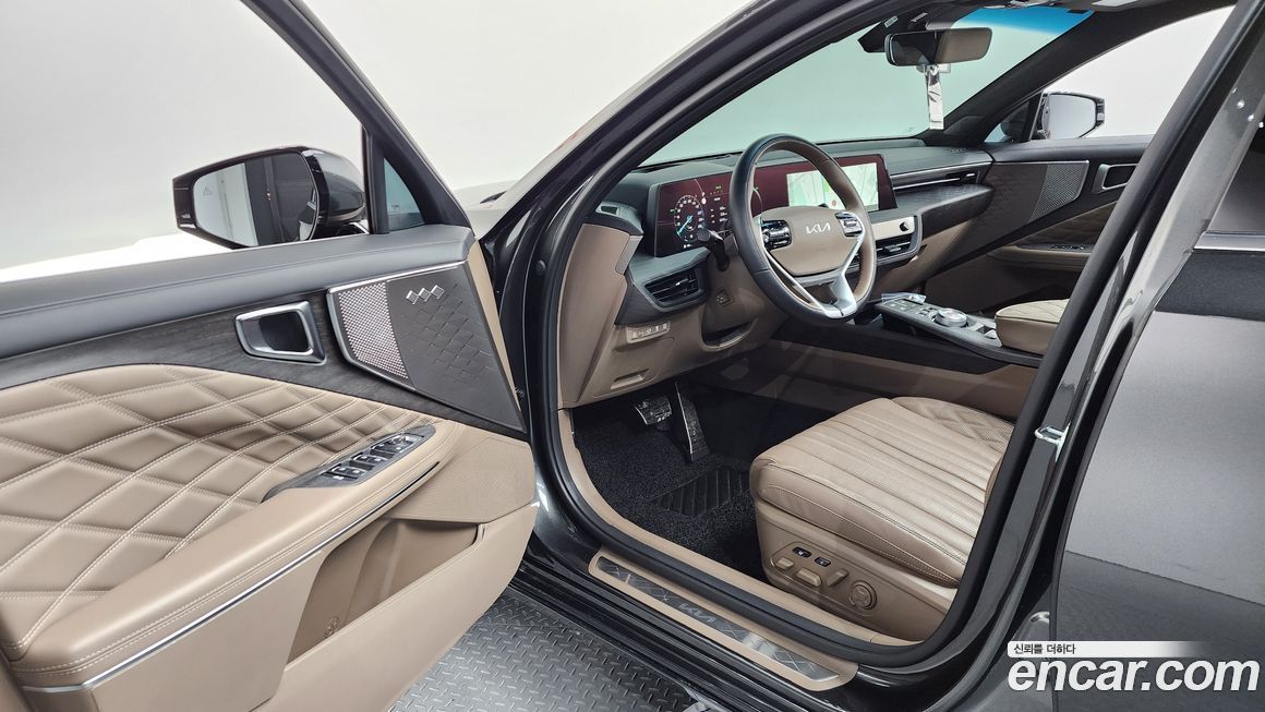 Kia K8 2023