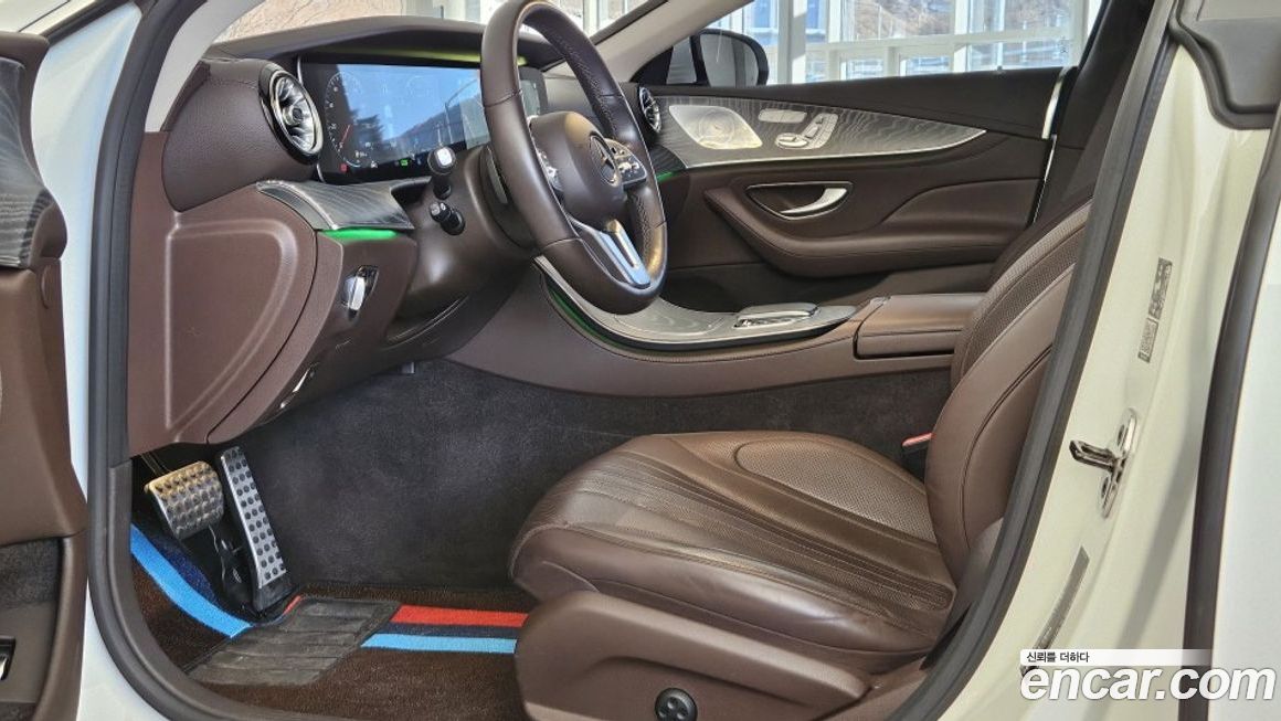 Mercedes-Benz CLS-Class 2021