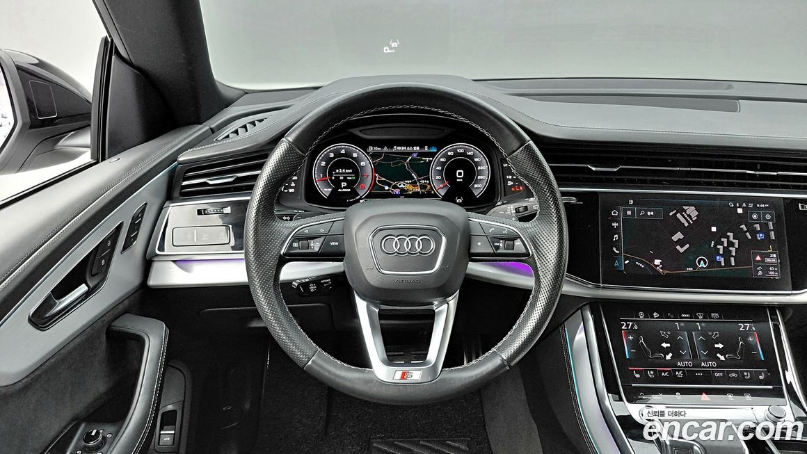 Audi Q8 2021