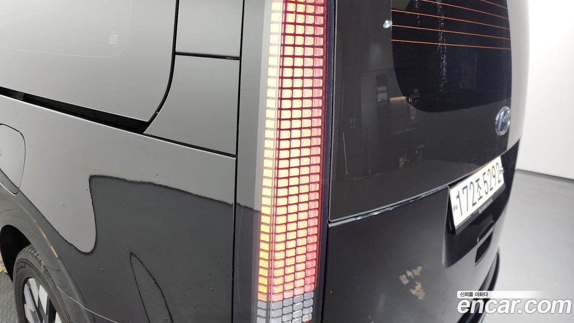 Hyundai Staria 2022