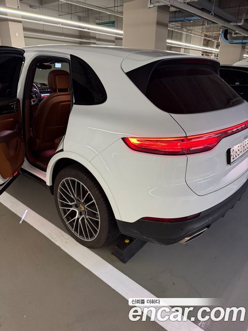 Porsche Cayenne 2020