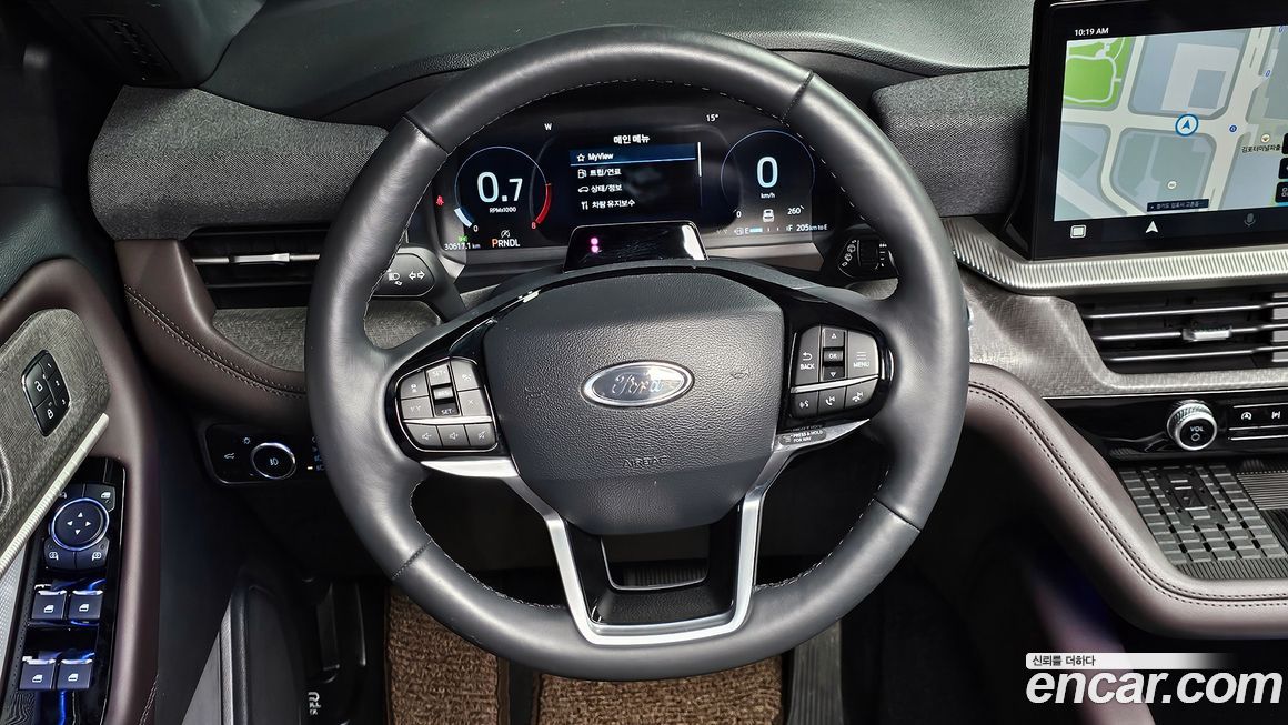 Ford Explorer 2025