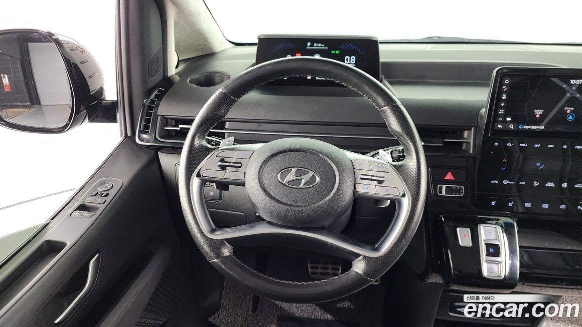 Hyundai Staria 2022