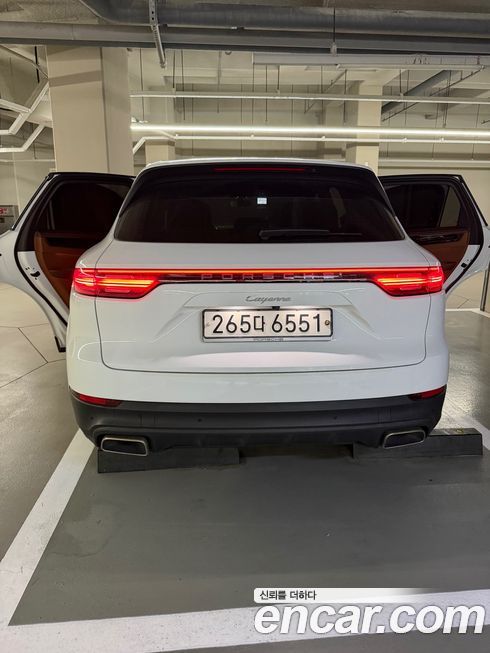 Porsche Cayenne 2020