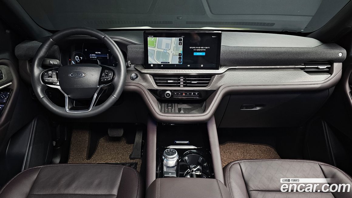 Ford Explorer 2025