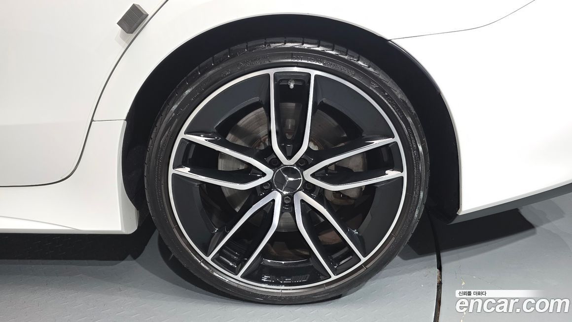 Mercedes-Benz CLS-Class 2023