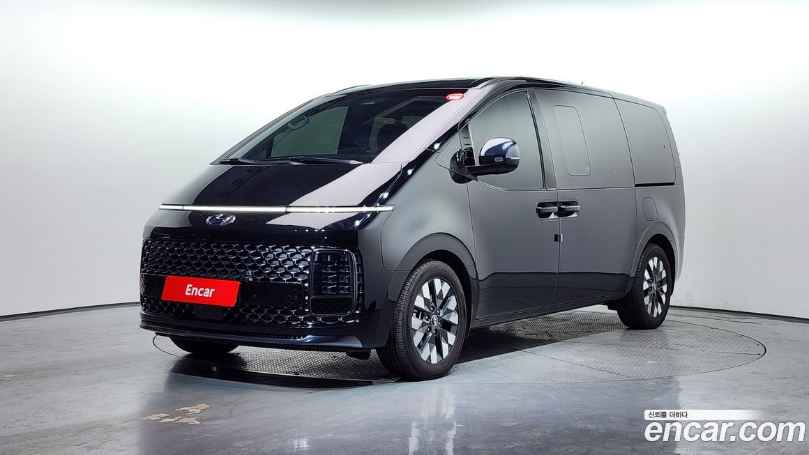 Hyundai Staria 2022
