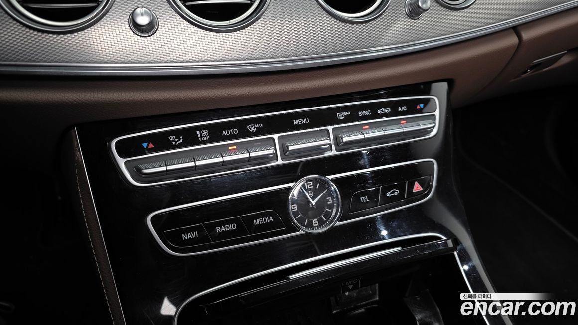 Mercedes-Benz E-Class 2019