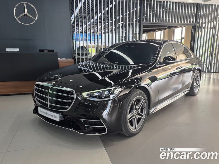 Mercedes-Benz S-Class 2021