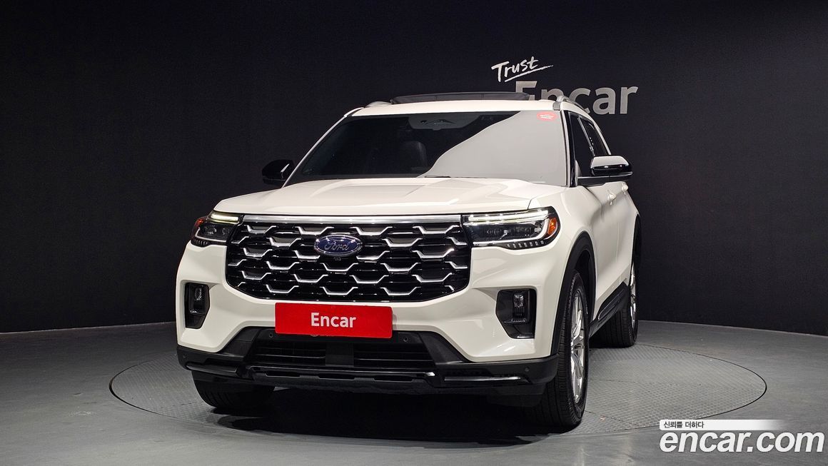 Ford Explorer 2025