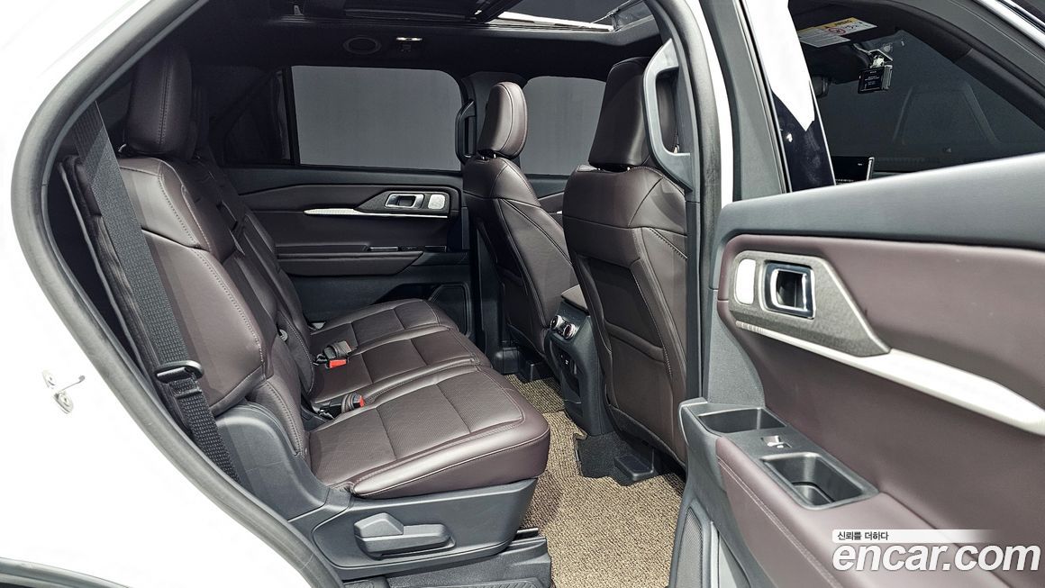 Ford Explorer 2025