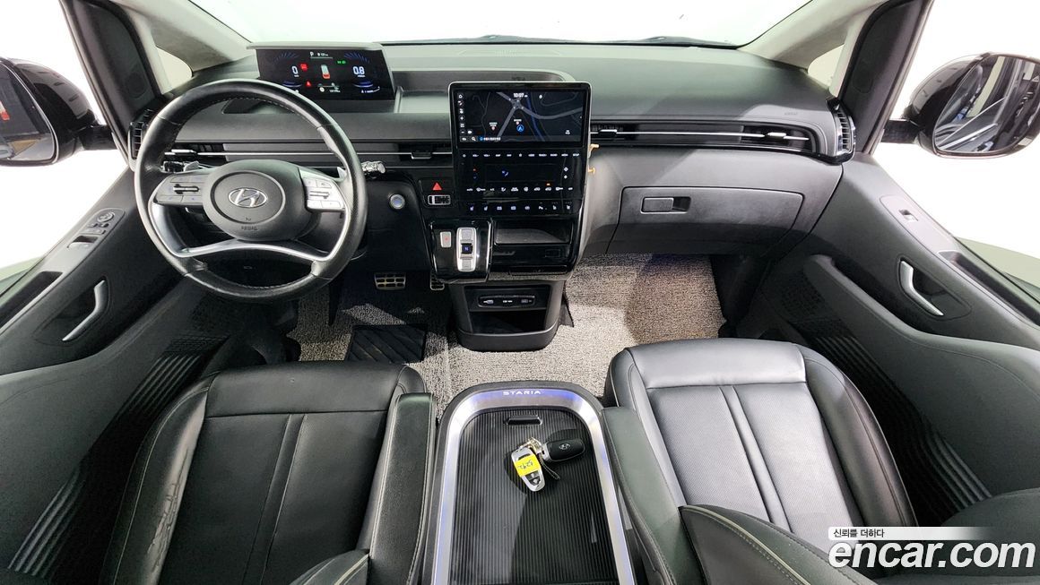 Hyundai Staria 2022