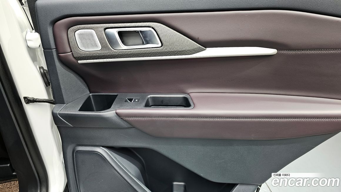 Ford Explorer 2025