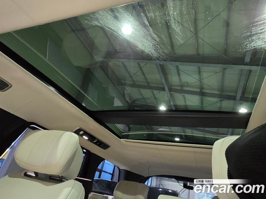 Land Rover Range Rover 2025