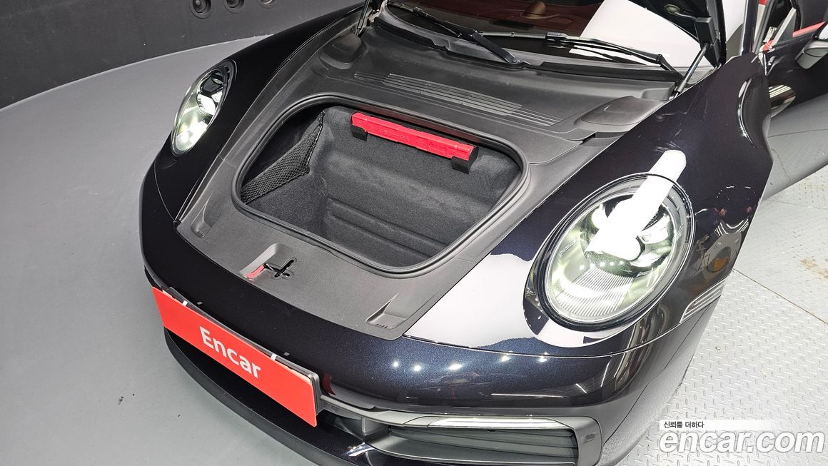 Porsche 911 2021