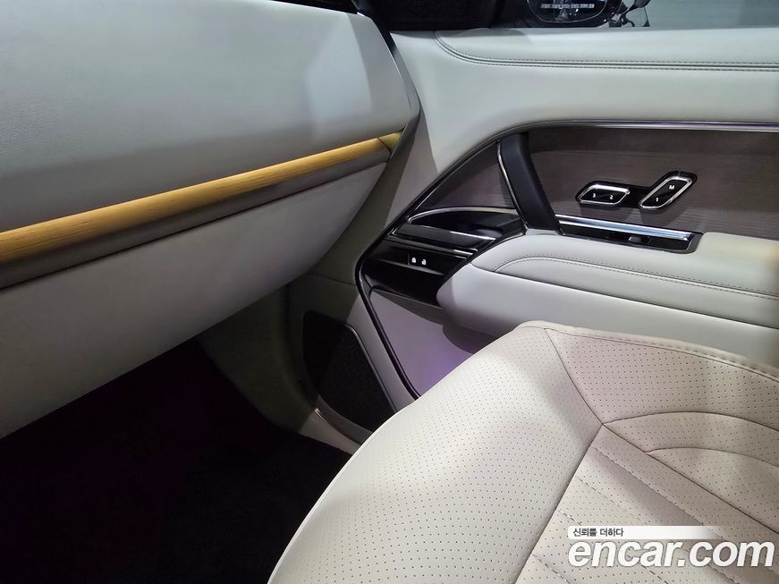 Land Rover Range Rover 2025