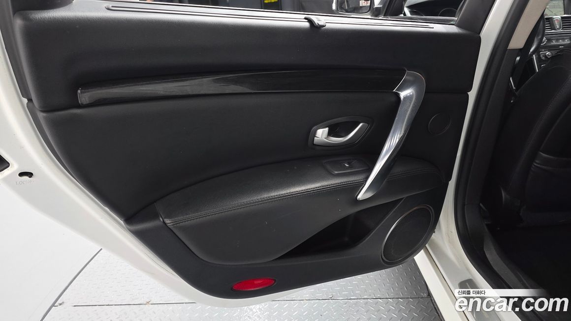 Renault-KoreaSamsung SM7 2014