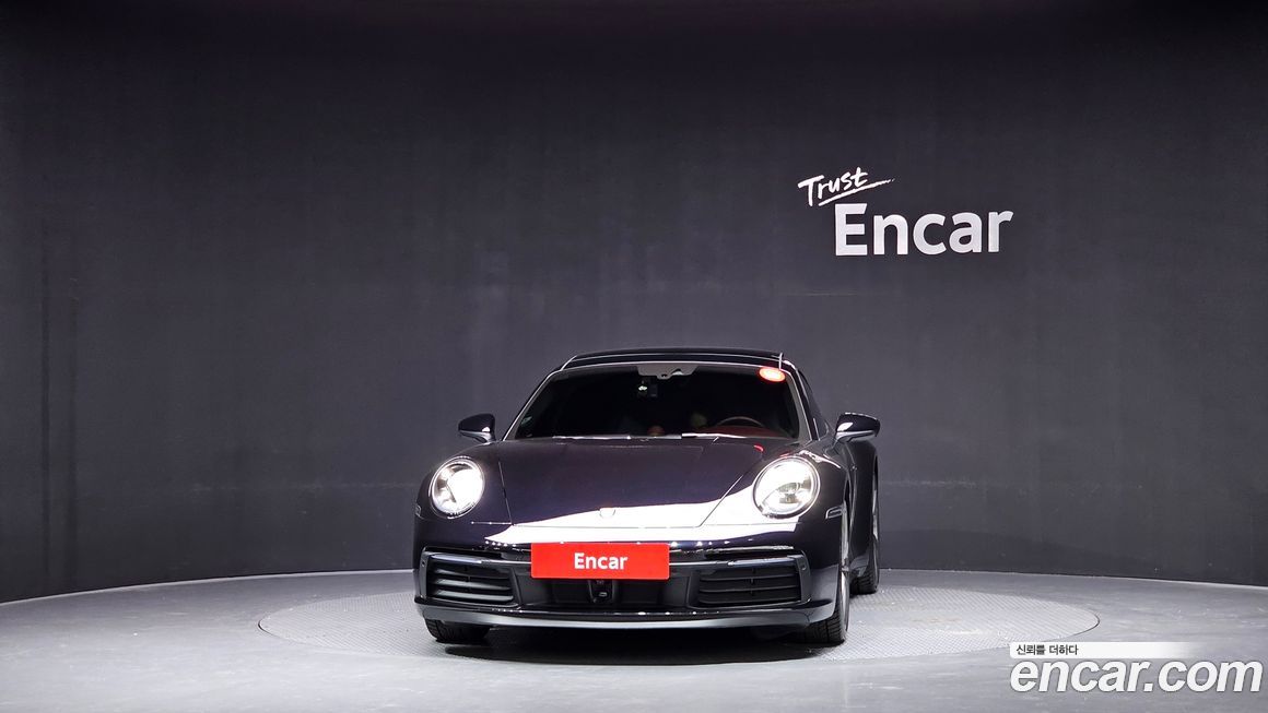 Porsche 911 2021