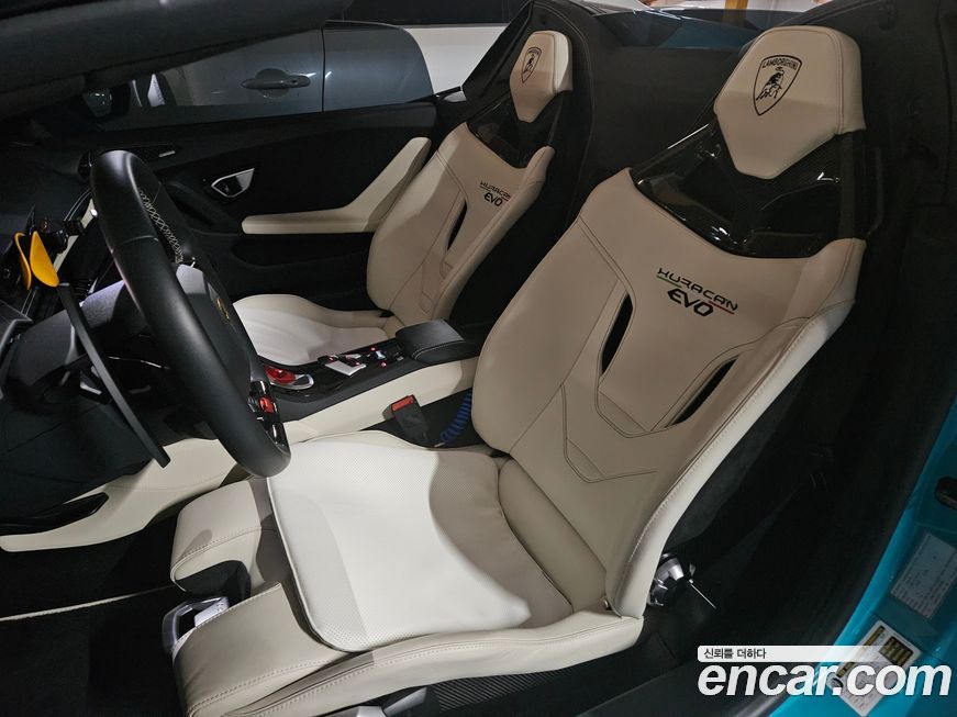 Lamborghini Huracan 2022