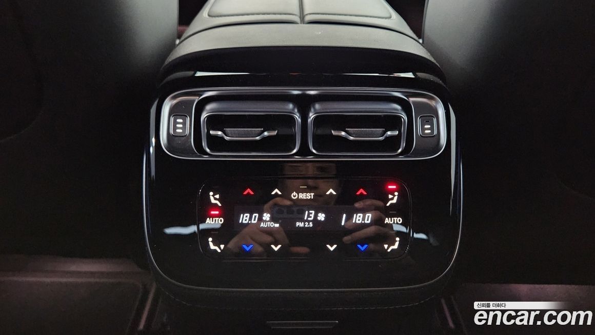 Mercedes-Benz S-Class 2026