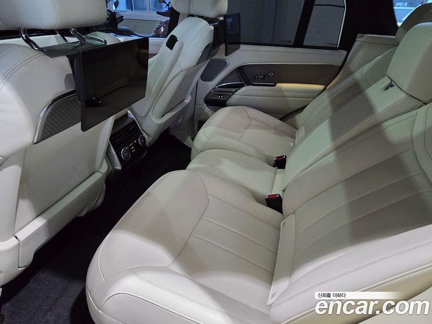 Land Rover Range Rover 2025