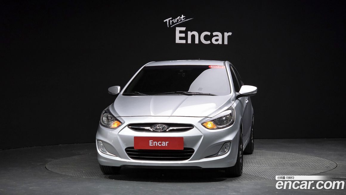 Hyundai Accent 2013