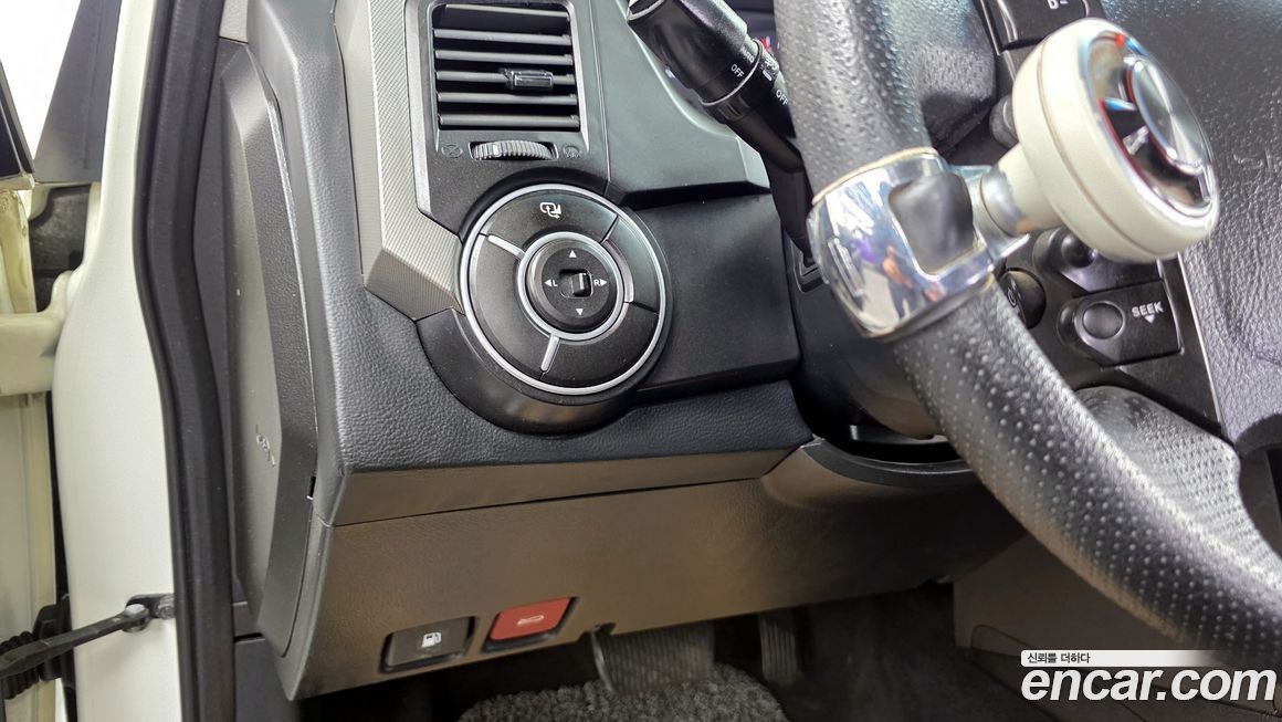 KG_Mobility_Ssangyong KORANDO 2012