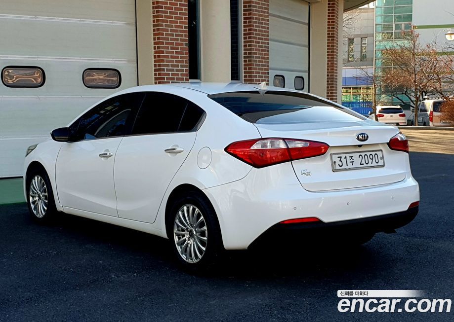 Kia K3 2015