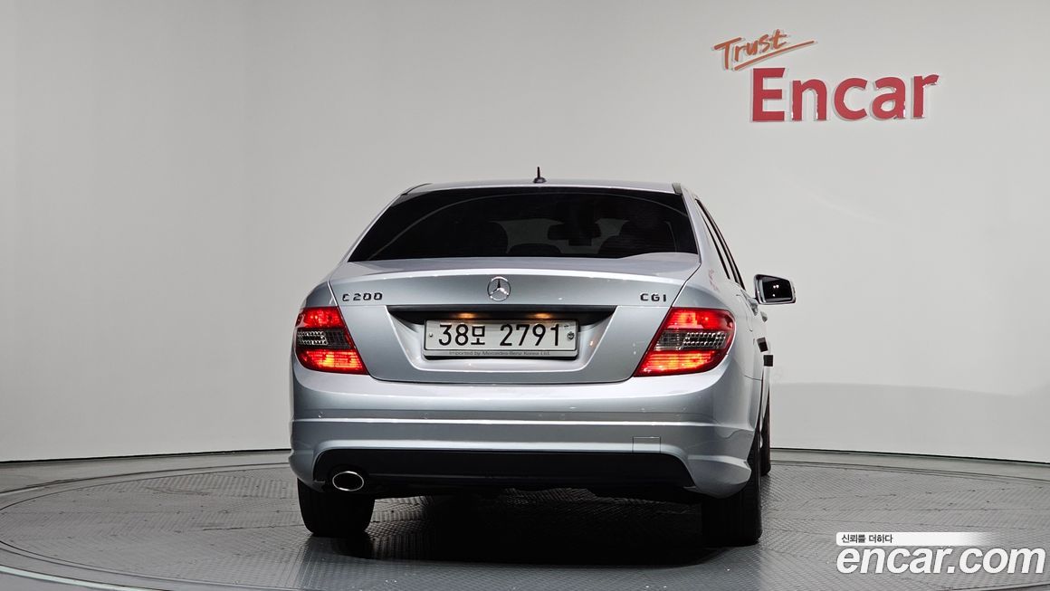Mercedes-Benz C-Class 2010