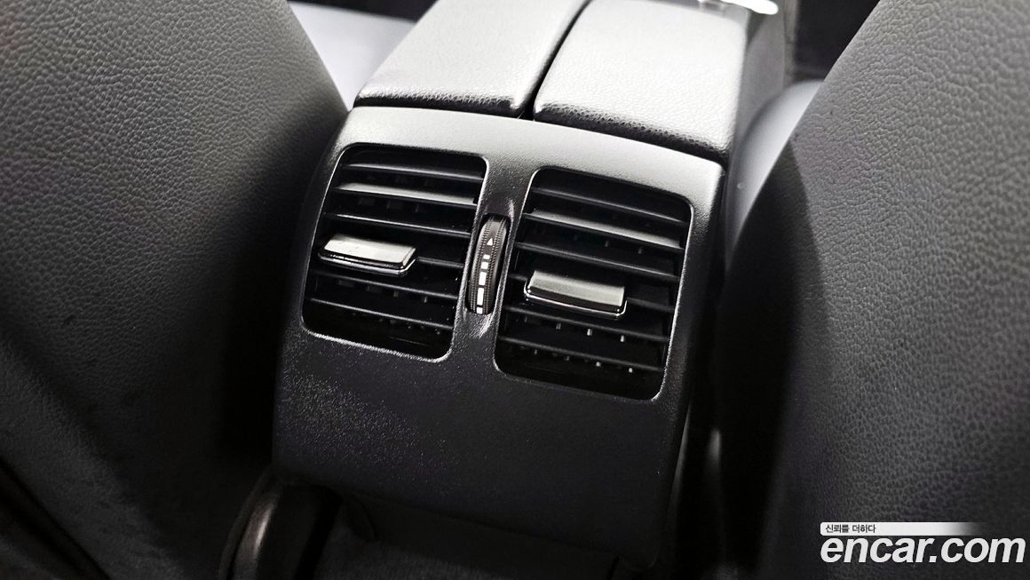 Mercedes-Benz C-Class 2010