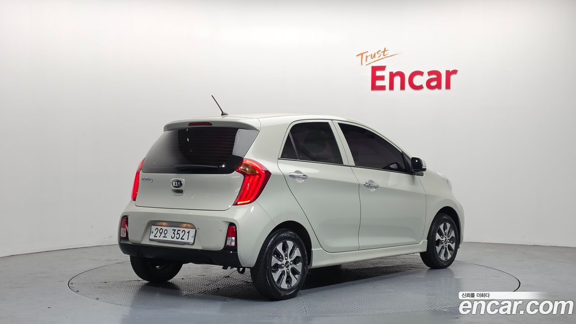 Kia morning 2016