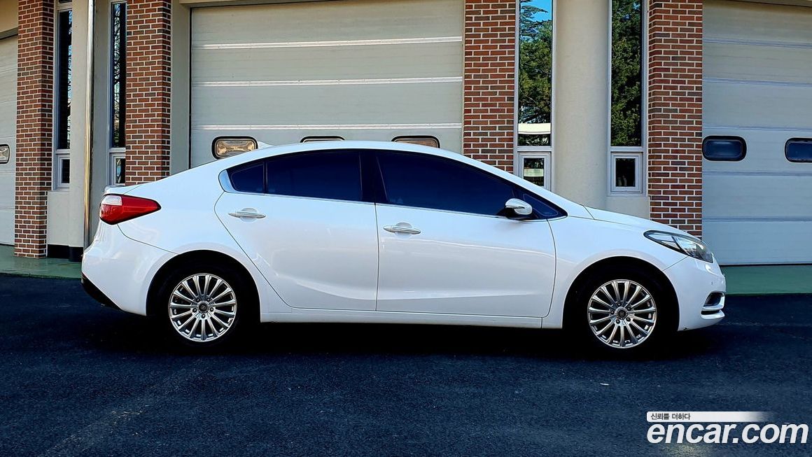 Kia K3 2015