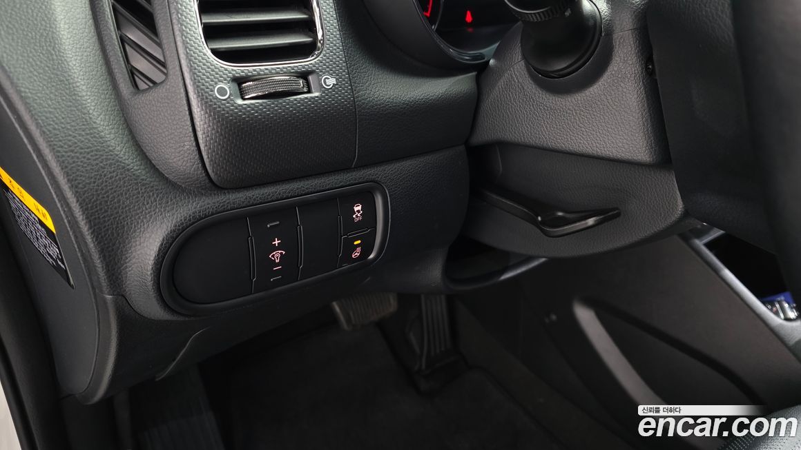 Kia K3 2016