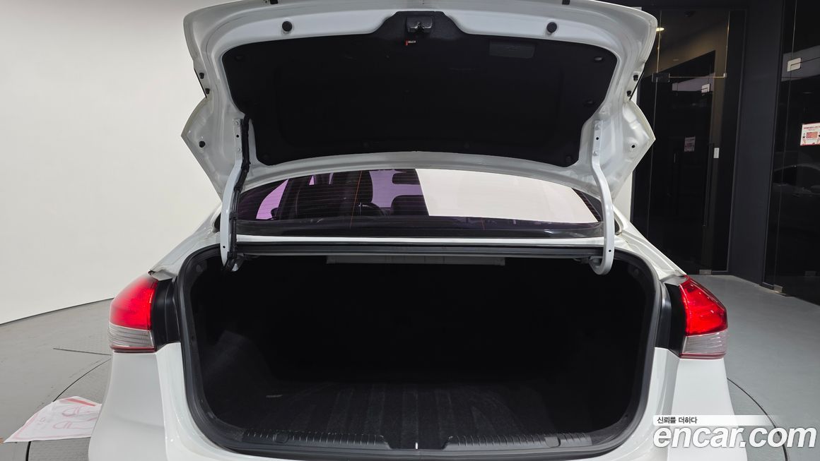 Kia K3 2016
