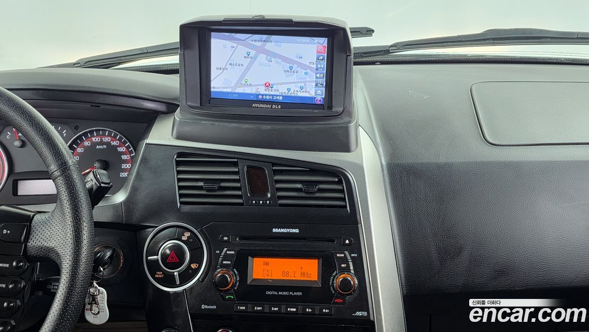 KG_Mobility_Ssangyong KORANDO 2012