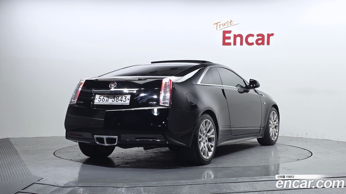 Cadillac CTS 2011