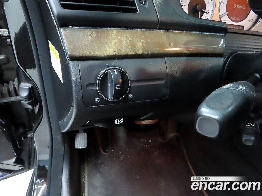 Mercedes-Benz E-Class 2008