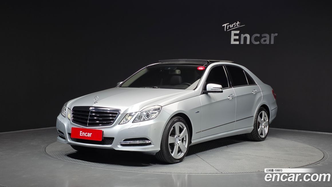 Mercedes-Benz E-Class 2012