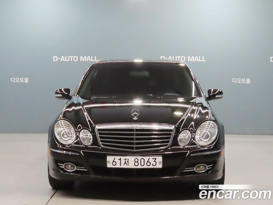 Mercedes-Benz E-Class 2008