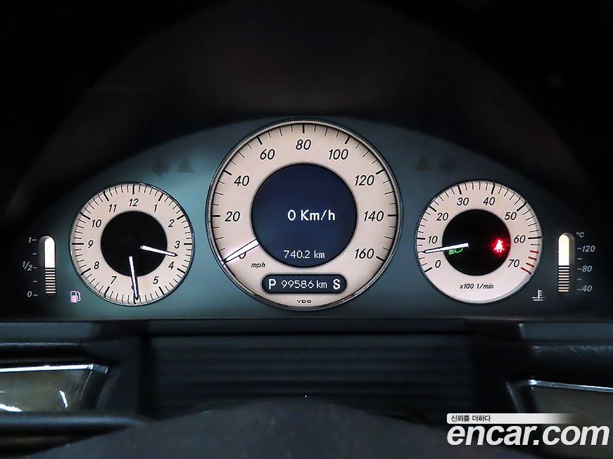 Mercedes-Benz E-Class 2008