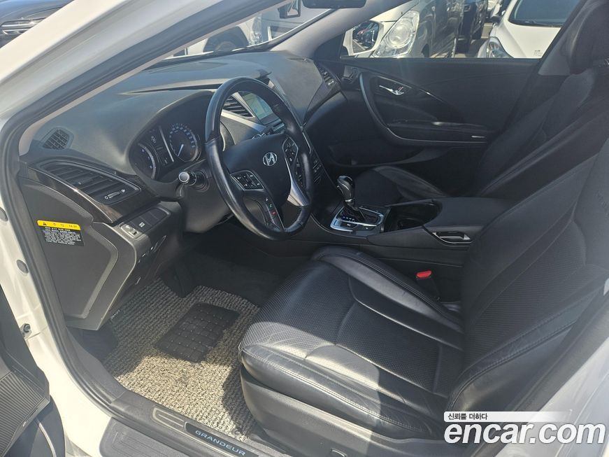 Hyundai Grandeur 2016