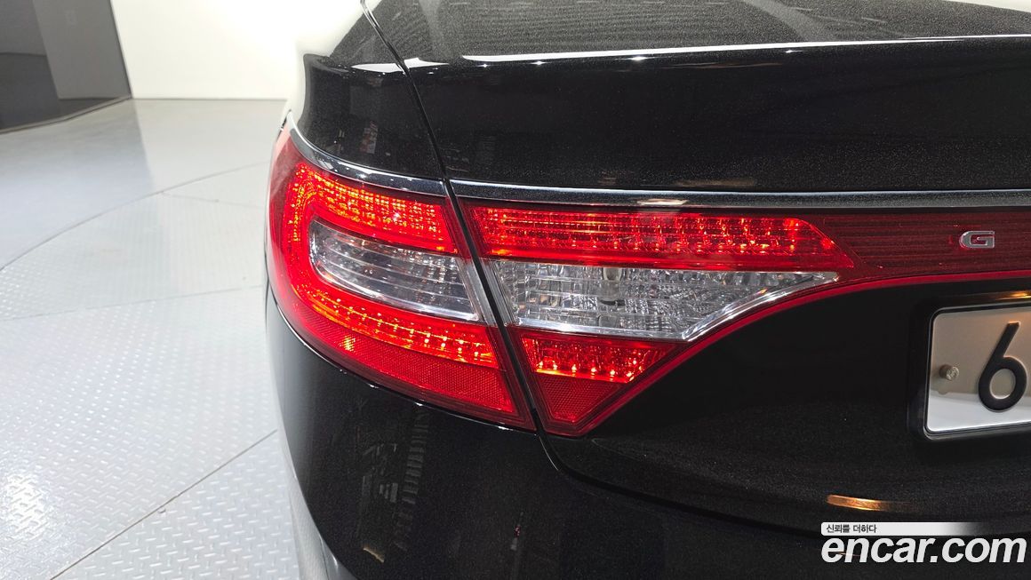 Hyundai Grandeur 2016