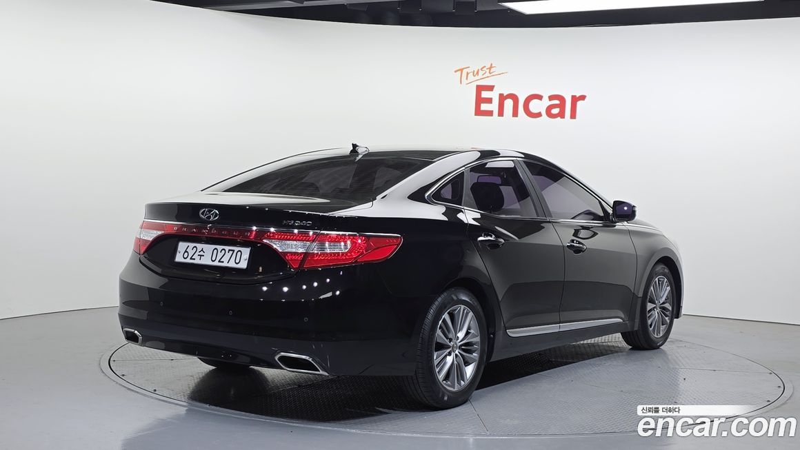 Hyundai Grandeur 2016