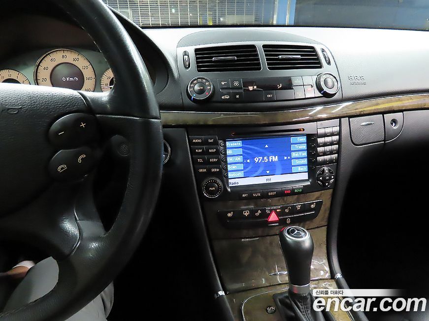 Mercedes-Benz E-Class 2008