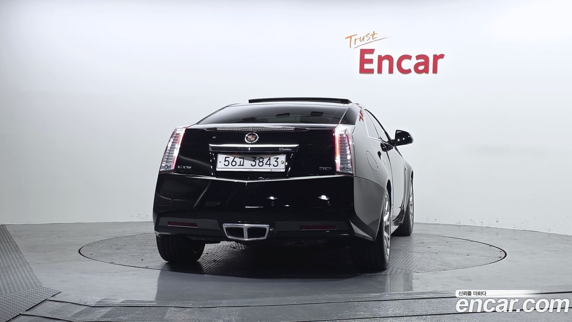 Cadillac CTS 2011